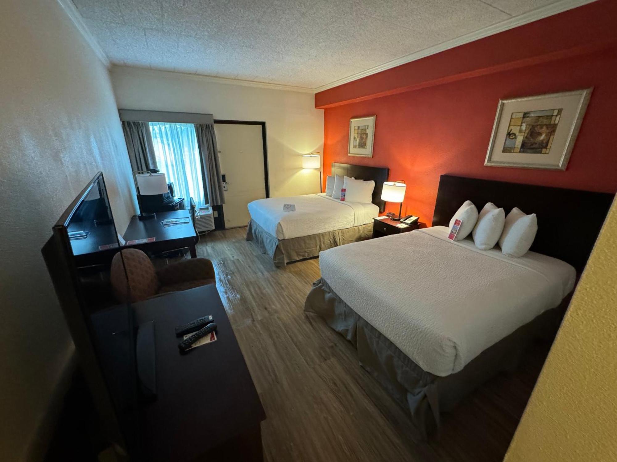 Ramada By Wyndham Newark/Wilmington Hotell Eksteriør bilde